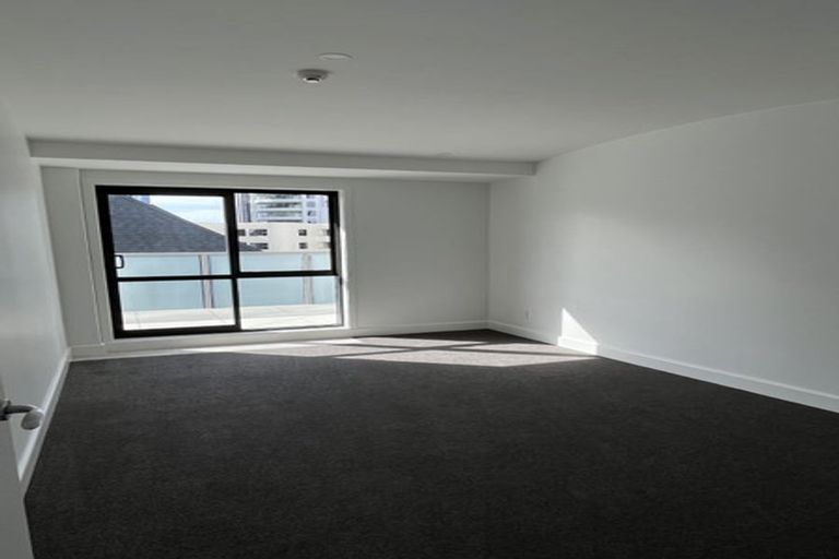 Photo of property in 301/6 Adams Avenue, Mount Maunganui, 3116