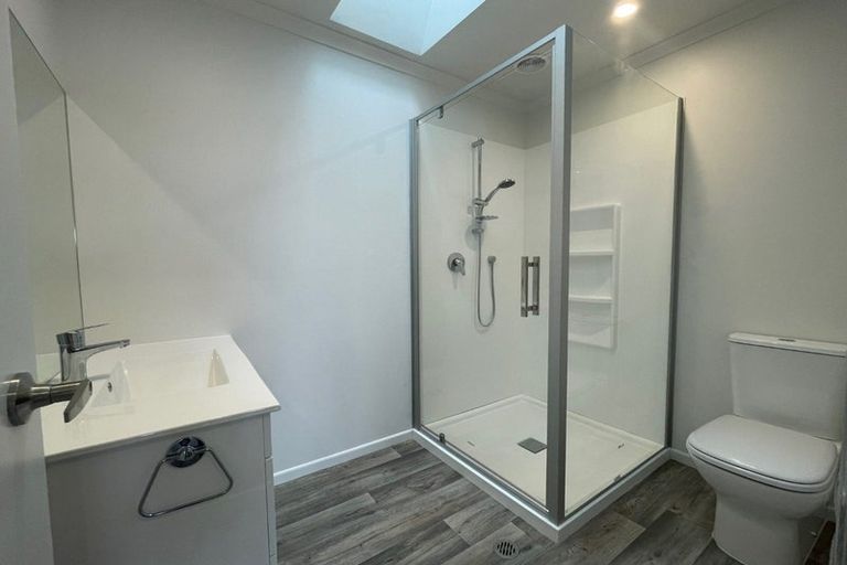 Photo of property in 51 Verran Road, Birkenhead, Auckland, 0626