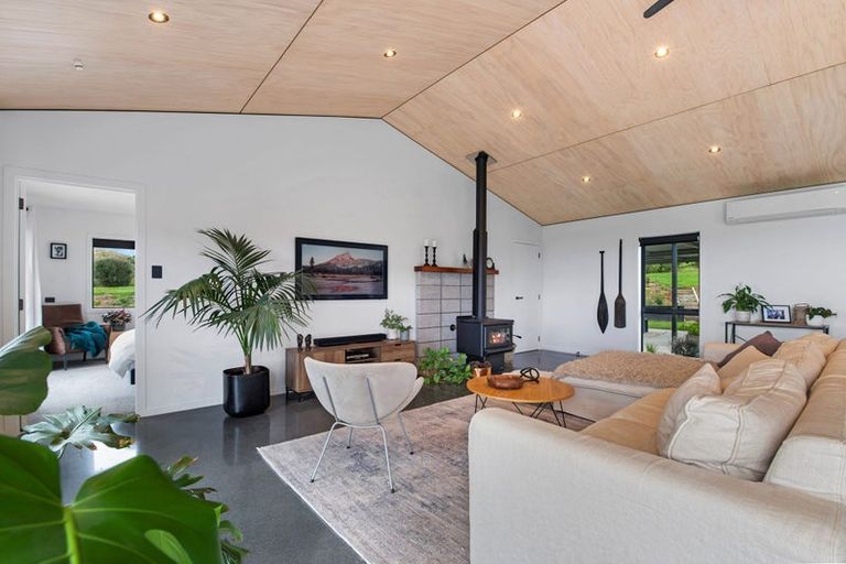 Photo of property in 361 Central Road, Hamurana, Rotorua, 3096