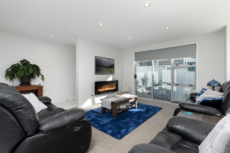 Photo of property in 18 Marion Crescent, Papamoa Beach, Papamoa, 3118