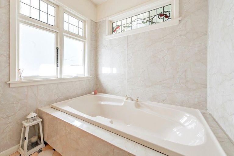 Photo of property in 129 High Street, Leeston, 7632