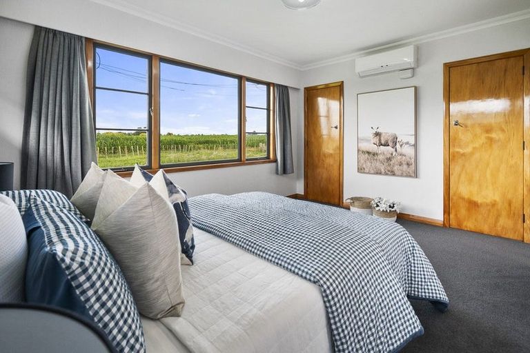 Photo of property in 55 Hansens Line, Newbury, Palmerston North, 4475