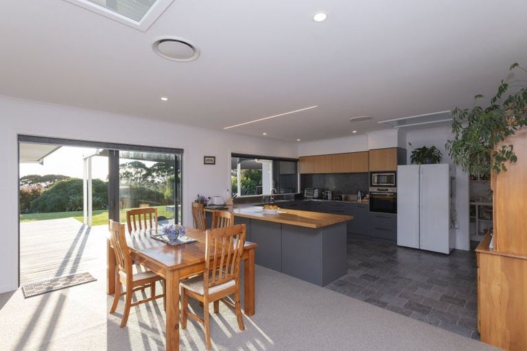 Photo of property in 32 Hillview Terrace, Mangapapa, Gisborne, 4010