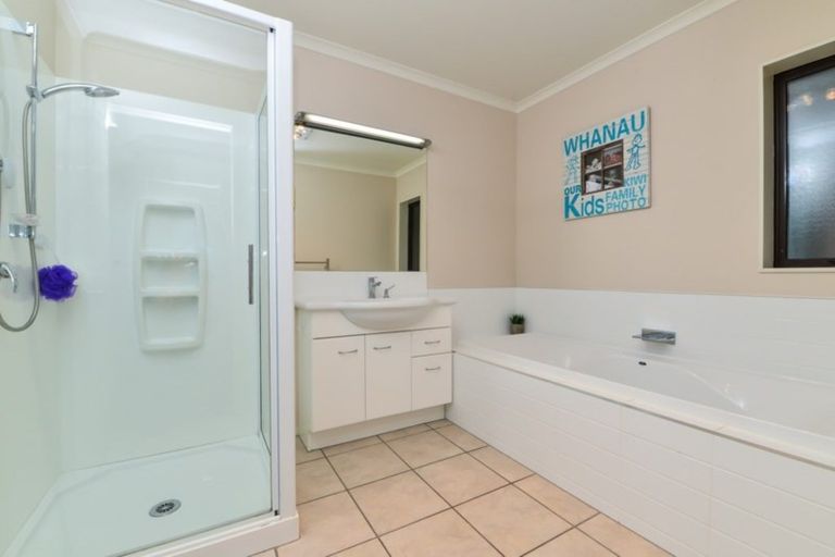 Photo of property in 25 Kew Place, Tamahere, Hamilton, 3283