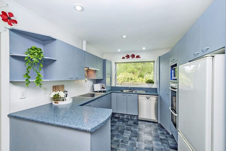 Photo of property in 5 Greendale Avenue, Avonhead, Christchurch, 8042