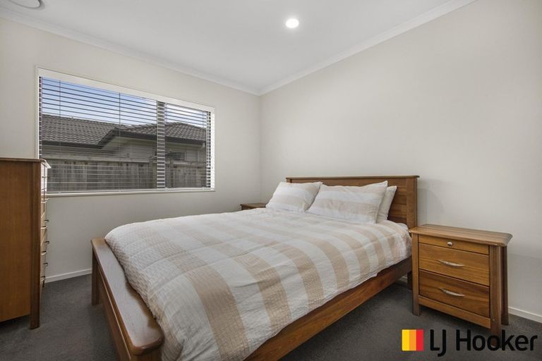 Photo of property in 7 Strathaven Road, Wattle Downs, Auckland, 2103