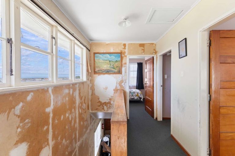 Photo of property in 75 Swiss Avenue, Gonville, Whanganui, 4501
