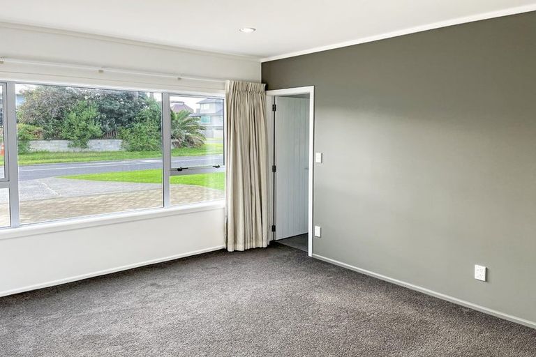 Photo of property in 52 Te Ngaio Road, Mount Maunganui, 3116