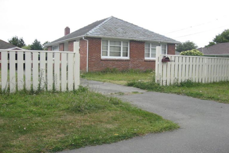 Photo of property in 1/28 Bowen Street, Upper Riccarton, Christchurch, 8041