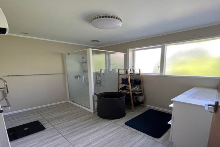 Photo of property in 2/161 Onslow Road, Khandallah, Wellington, 6035