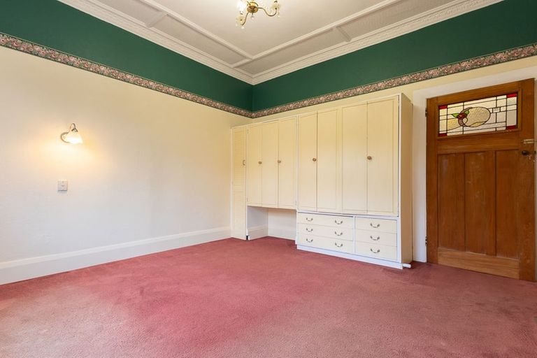 Photo of property in 10 Domain Road, Otaki, 5512