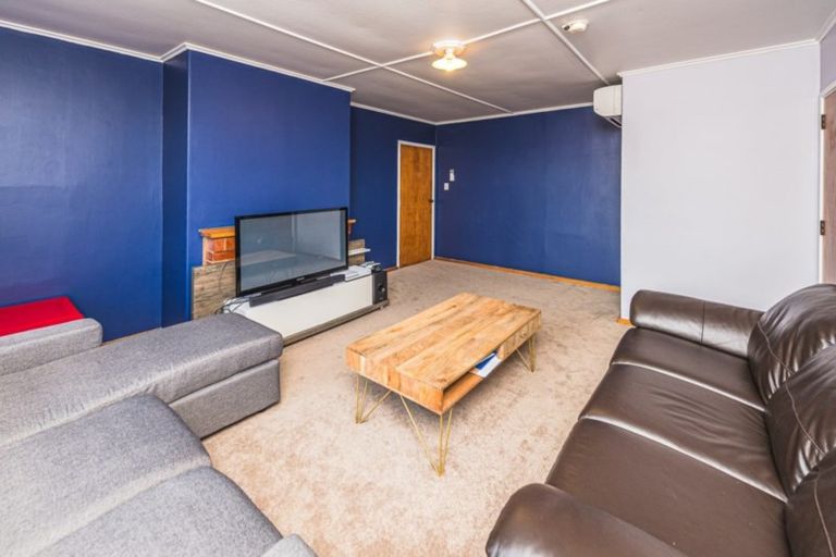 Photo of property in 86 Swiss Avenue, Gonville, Whanganui, 4501