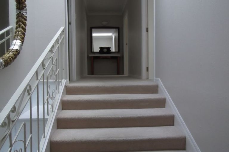 Photo of property in 219 Fairway Drive, Te Kamo, Whangarei, 0112