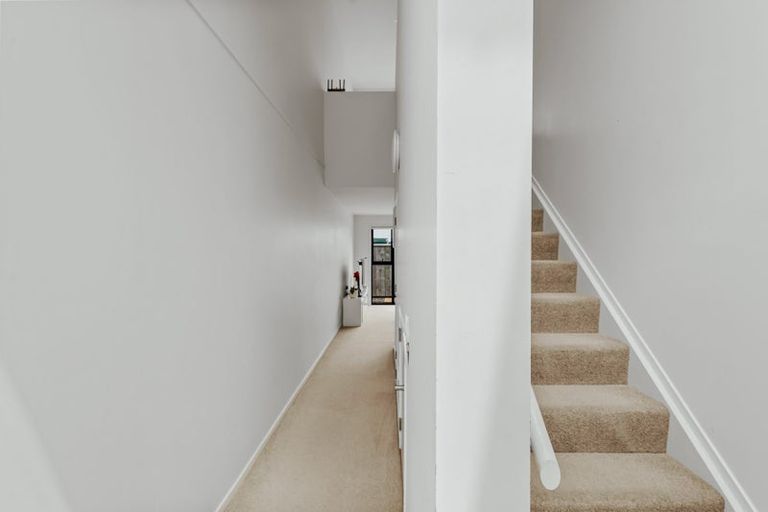 Photo of property in 47/17 Owens Place, Mount Maunganui, 3116