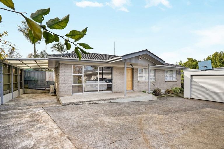 Photo of property in 2/12 Park Estate Road, Rosehill, Papakura, 2113
