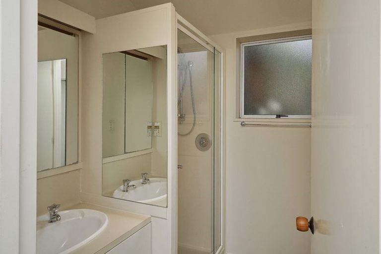 Photo of property in 362 Halswell Road, Halswell, Christchurch, 8025