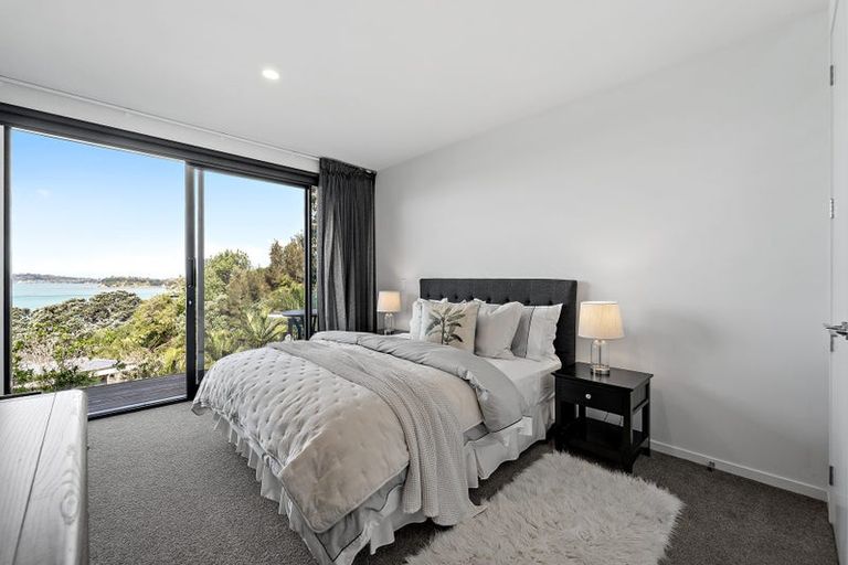 Photo of property in 11a Duncansby Road, Stanmore Bay, Whangaparaoa, 0932