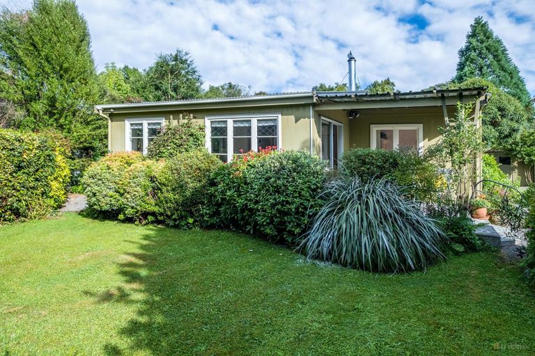 Photo of property in 5 George Street, Geraldine, 7930