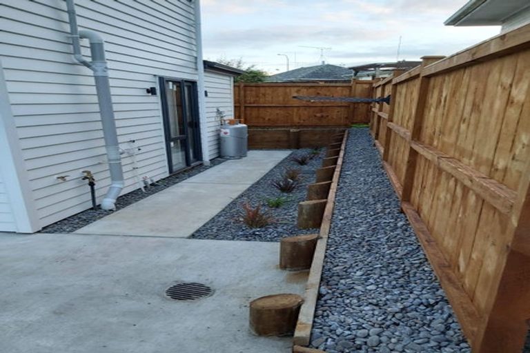 Photo of property in 9a Gossamer Drive, Pakuranga Heights, Auckland, 2010