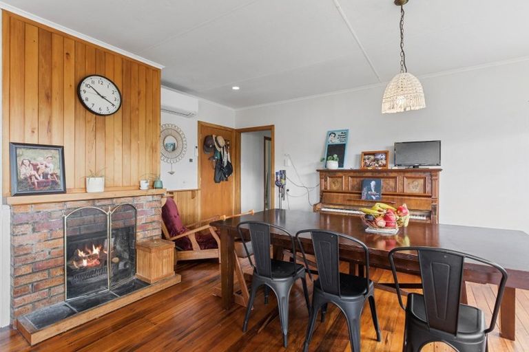 Photo of property in 4 Old South Road, Okato, 4335