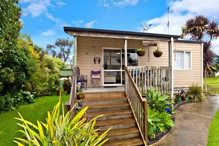 Photo of property in 13a Becroft Drive, Forrest Hill, Auckland, 0620