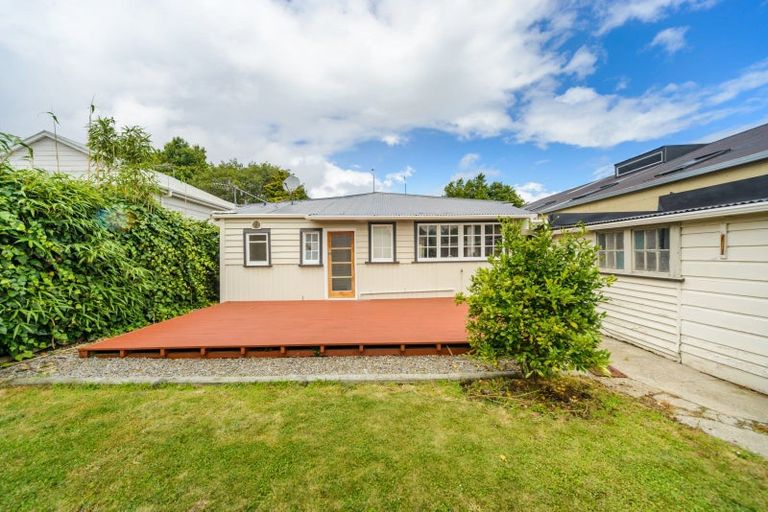 Photo of property in 375 College Street, Hokowhitu, Palmerston North, 4410