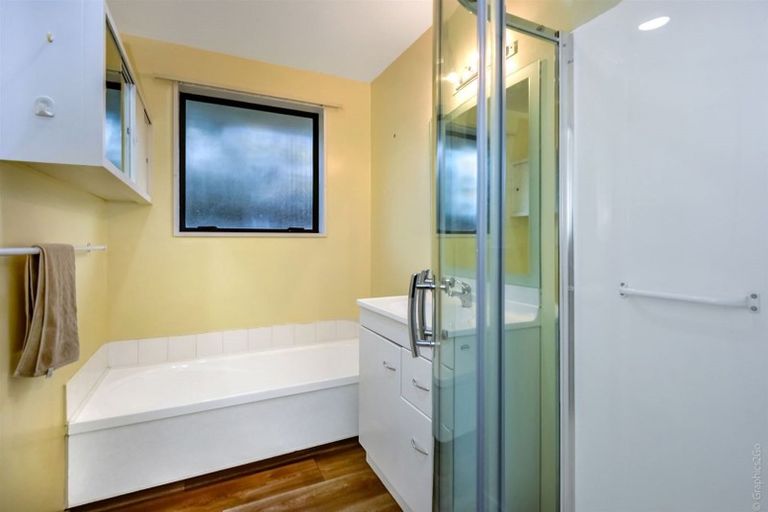 Photo of property in 1/6 Chardale Street, Avondale, Christchurch, 8061