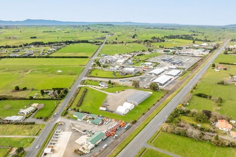 Photo of property in 30 Kereone Road, Morrinsville, 3371