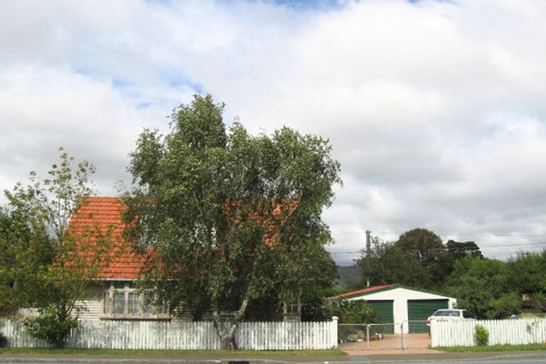 Photo of property in 83 Ararino Street, Trentham, Upper Hutt, 5018