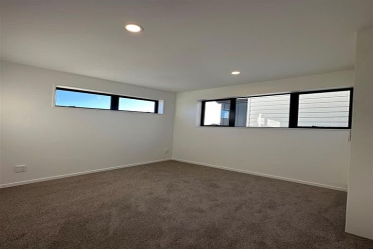 Photo of property in 103b Grove Road, Papakura, 2110