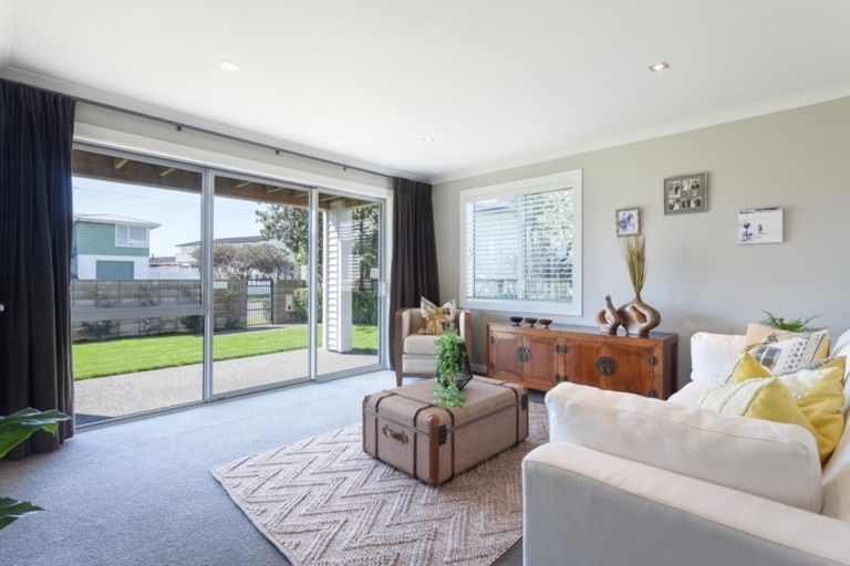 Photo of property in 58 Oceanbeach Road, Mount Maunganui, 3116