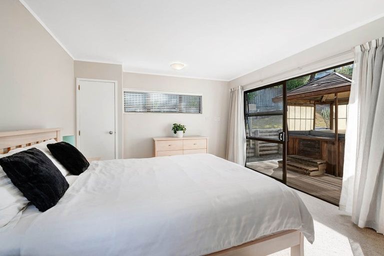 Photo of property in 39 Merehai Place, Snells Beach, 0920