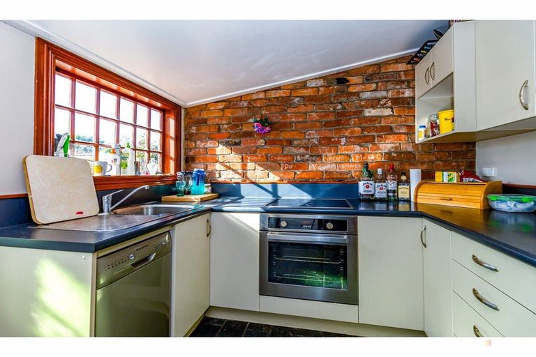 Photo of property in 22 Memorial Avenue, Parkside, Timaru, 7910