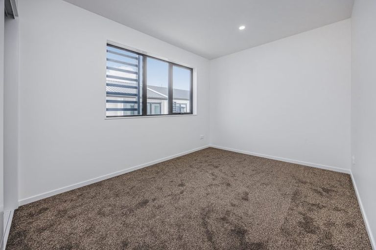 Photo of property in 2/6 Pah Road, Papatoetoe, Auckland, 2025