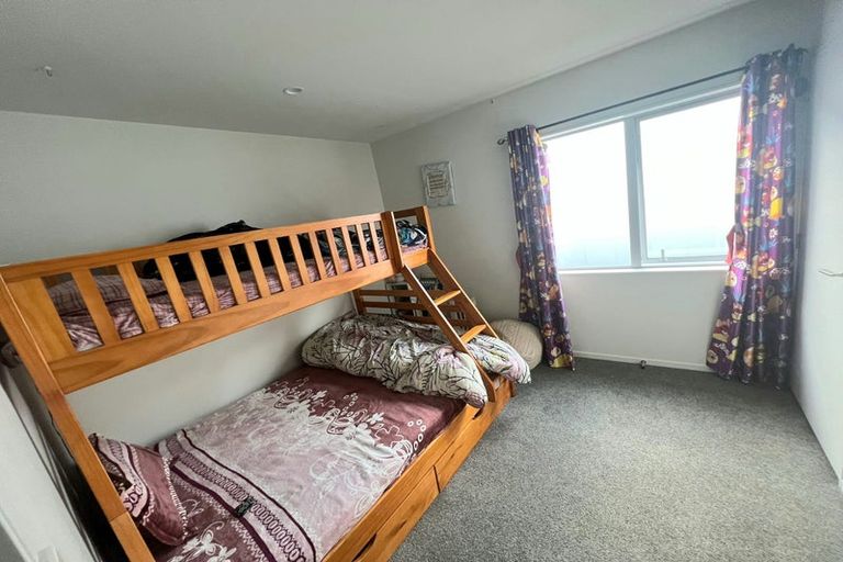 Photo of property in 41 Regiment Road, Papakura, 2110