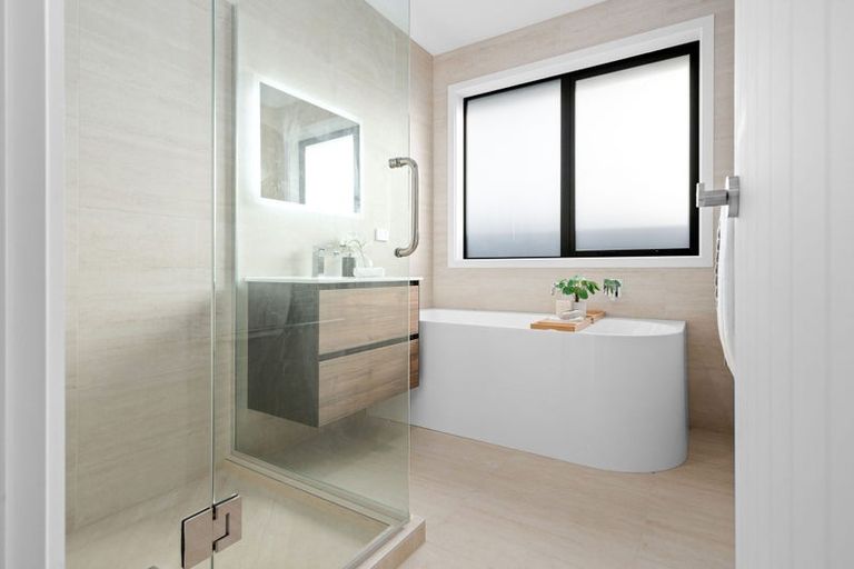 Photo of property in 39 Overton Street, Rototuna North, 3210