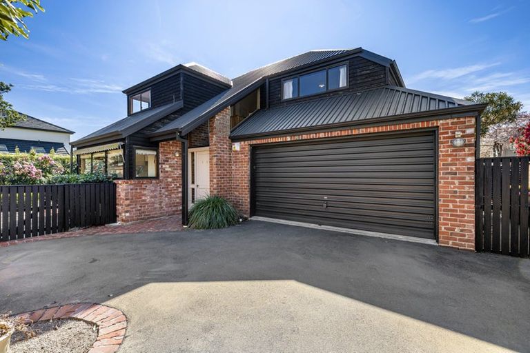 Photo of property in 1/28 Thornycroft Street, Fendalton, Christchurch, 8052