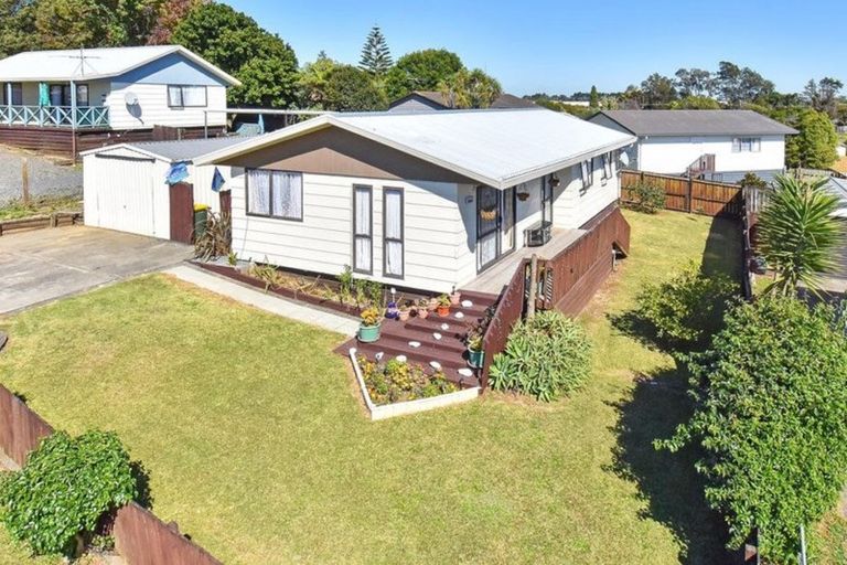 Photo of property in 3 Inca Place, Red Hill, Papakura, 2110