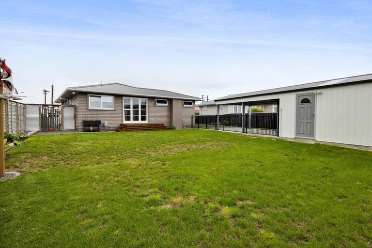 Photo of property in 108 Stanners Street, Eltham, 4322