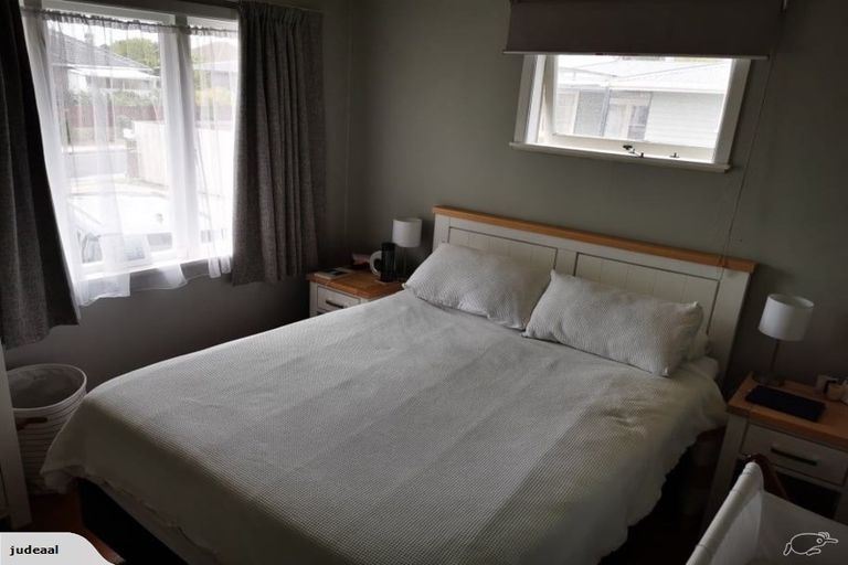 Photo of property in 6 Maybelle Place, Kelston, Auckland, 0602