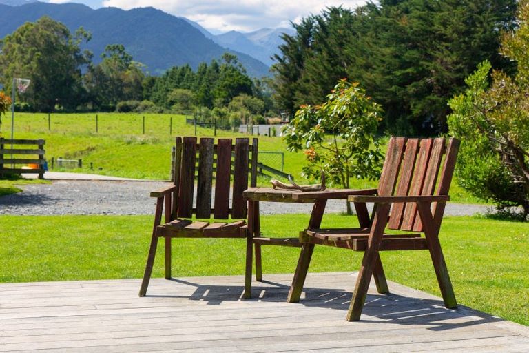 Photo of property in 152 Postmans Road, Kaikoura Flat, Kaikoura, 7371