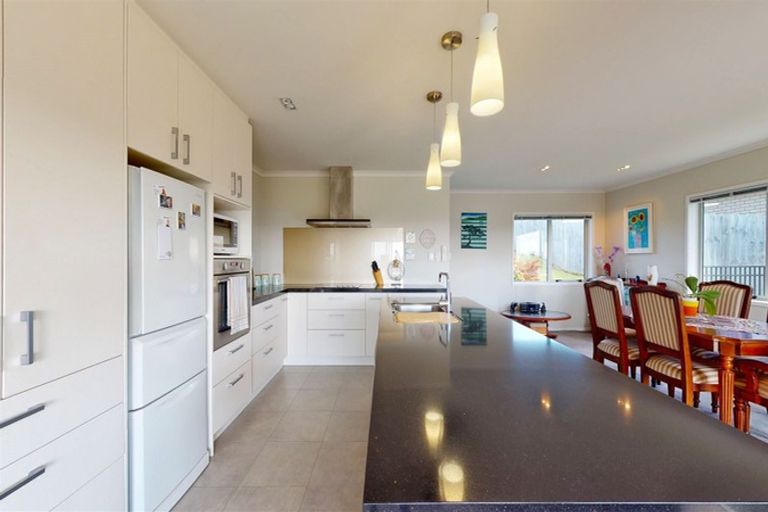 Photo of property in 27 Old Mill Road, Silverdale, 0932