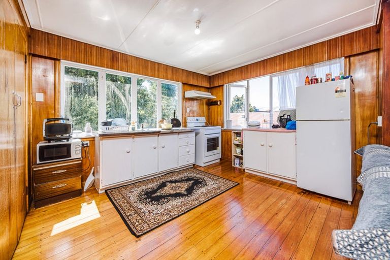 Photo of property in 1-2/144 Kolmar Road, Papatoetoe, Auckland, 2025