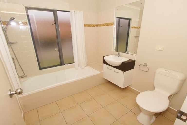 Photo of property in 22 Alverna View, Gulf Harbour, Whangaparaoa, 0930