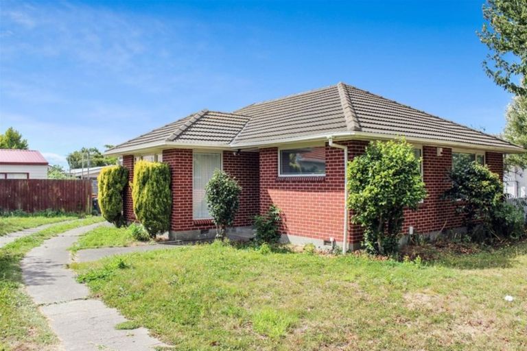 Photo of property in 3 Lochee Road, Upper Riccarton, Christchurch, 8041