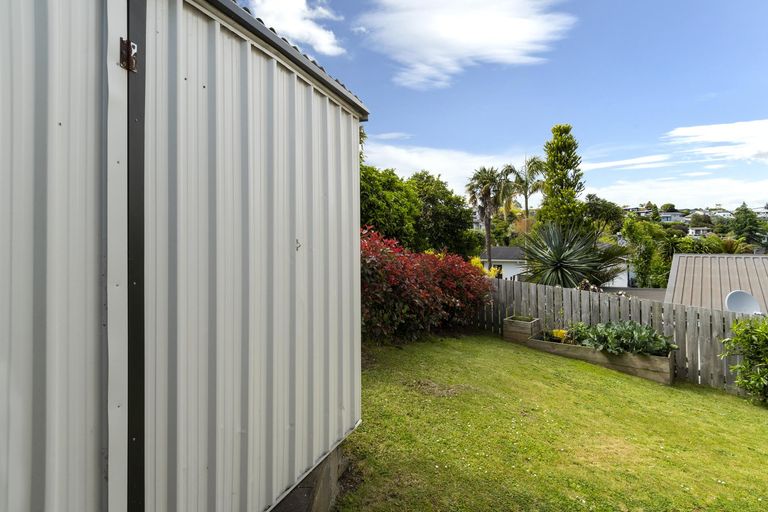 Photo of property in 32 Sherwood Street, Bellevue, Tauranga, 3110