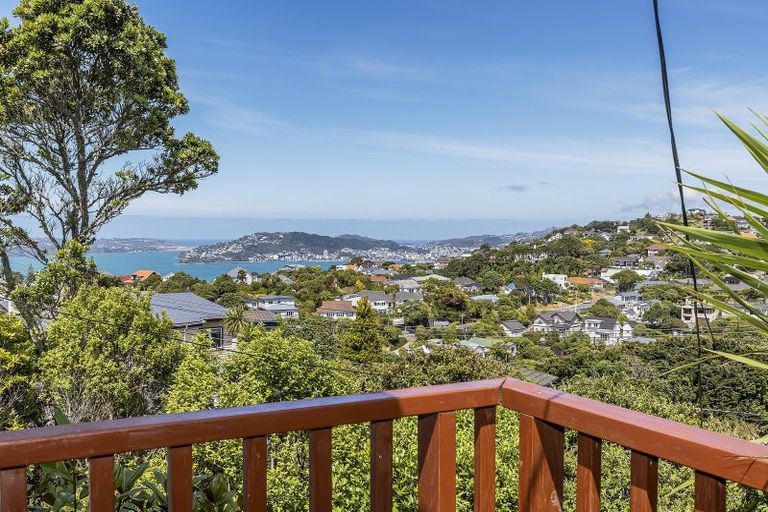 Photo of property in 83 Madras Street, Khandallah, Wellington, 6035