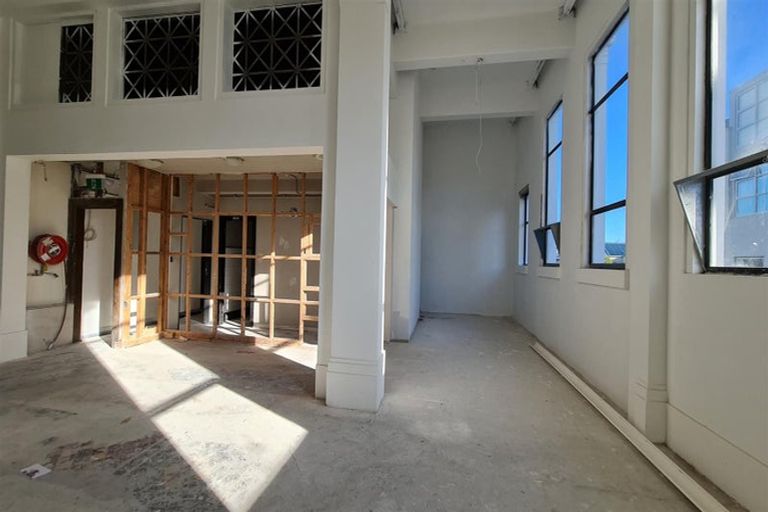 Photo of property in Above Ex Murphys Bar, 226 Jackson Street, Petone, Lower Hutt, 5012