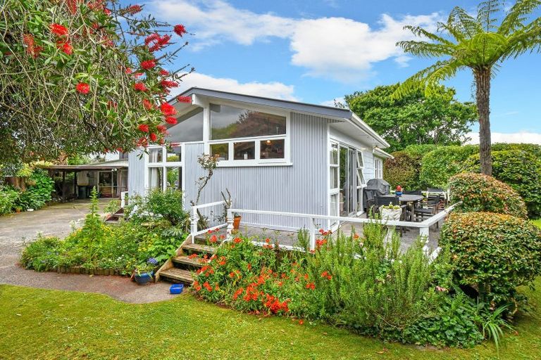 Photo of property in 19 Marybeth Place, Rosehill, Papakura, 2113