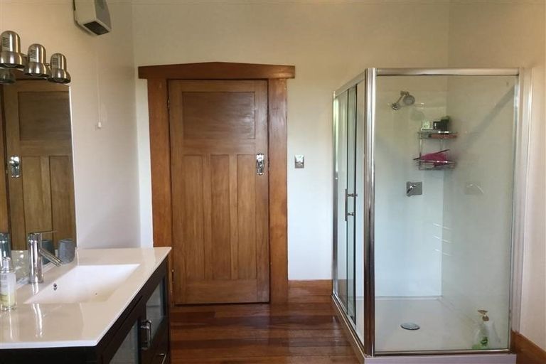 Photo of property in 84 Pembroke Street, Hamilton Lake, Hamilton, 3204